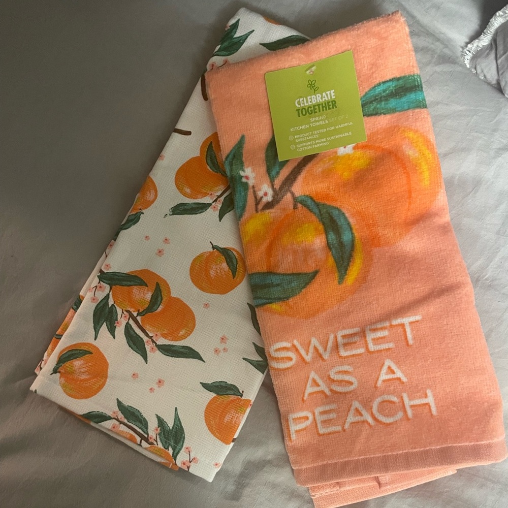 Dish Towels Sweet as a Peach Set of 2
